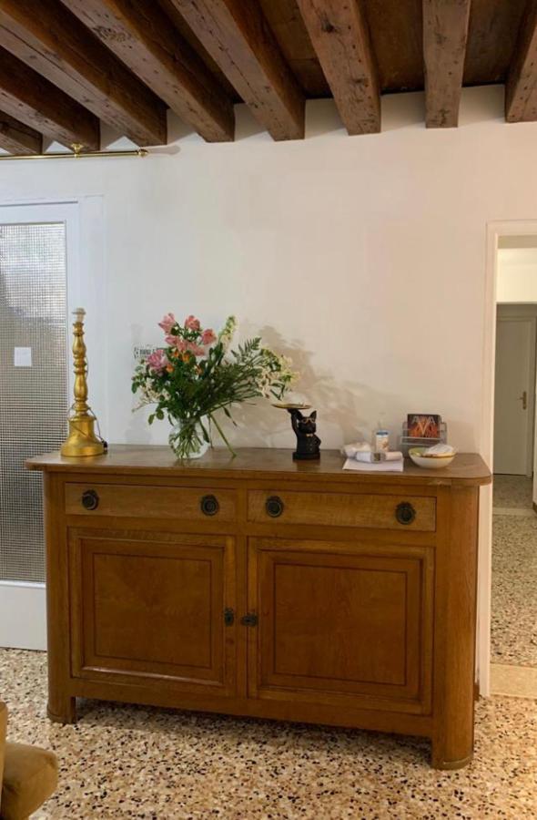 Venice And Venice Apartments - Private Rooms In Shared Apartment Exterior foto