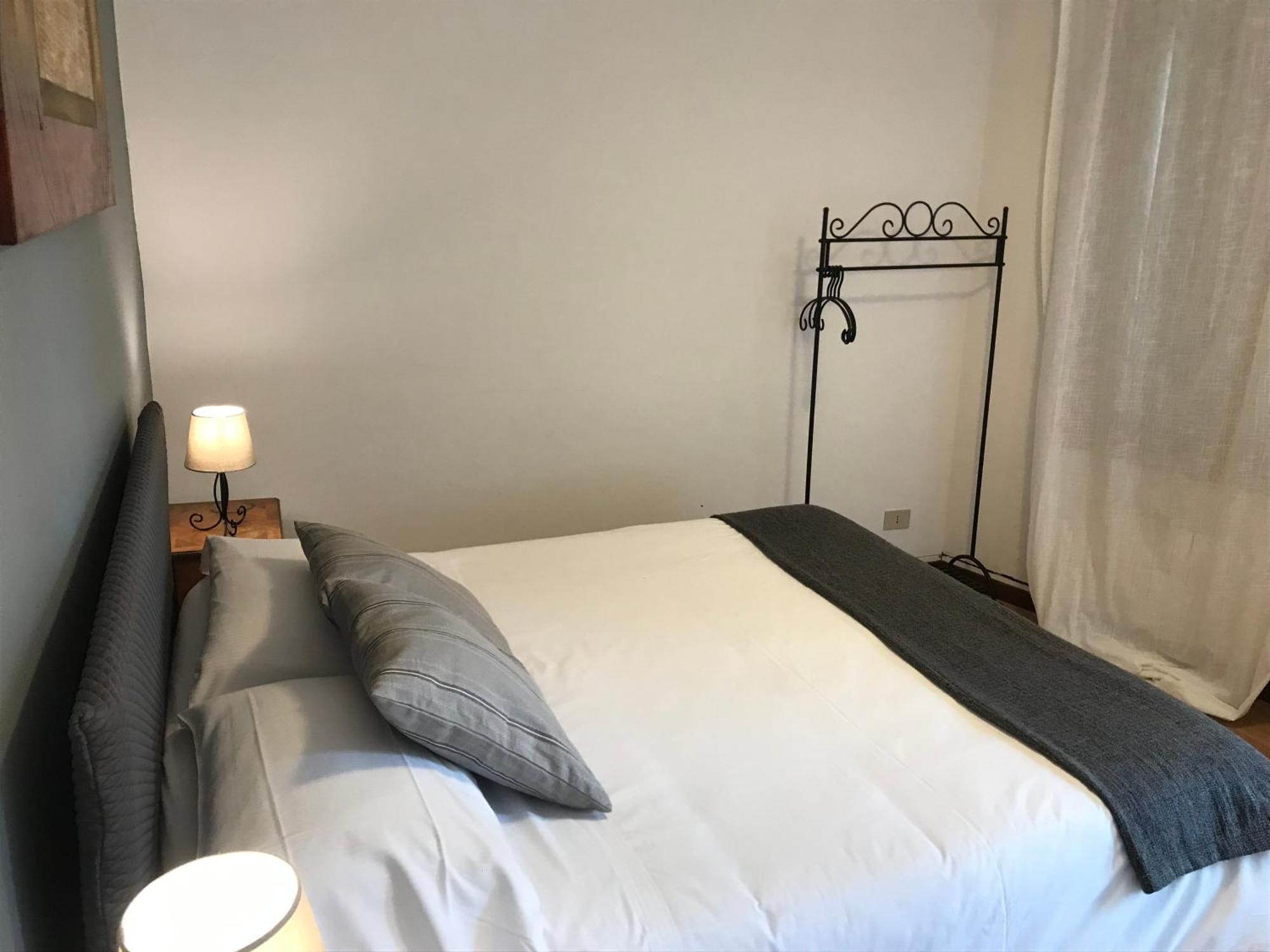 Venice And Venice Apartments - Private Rooms In Shared Apartment Exterior foto
