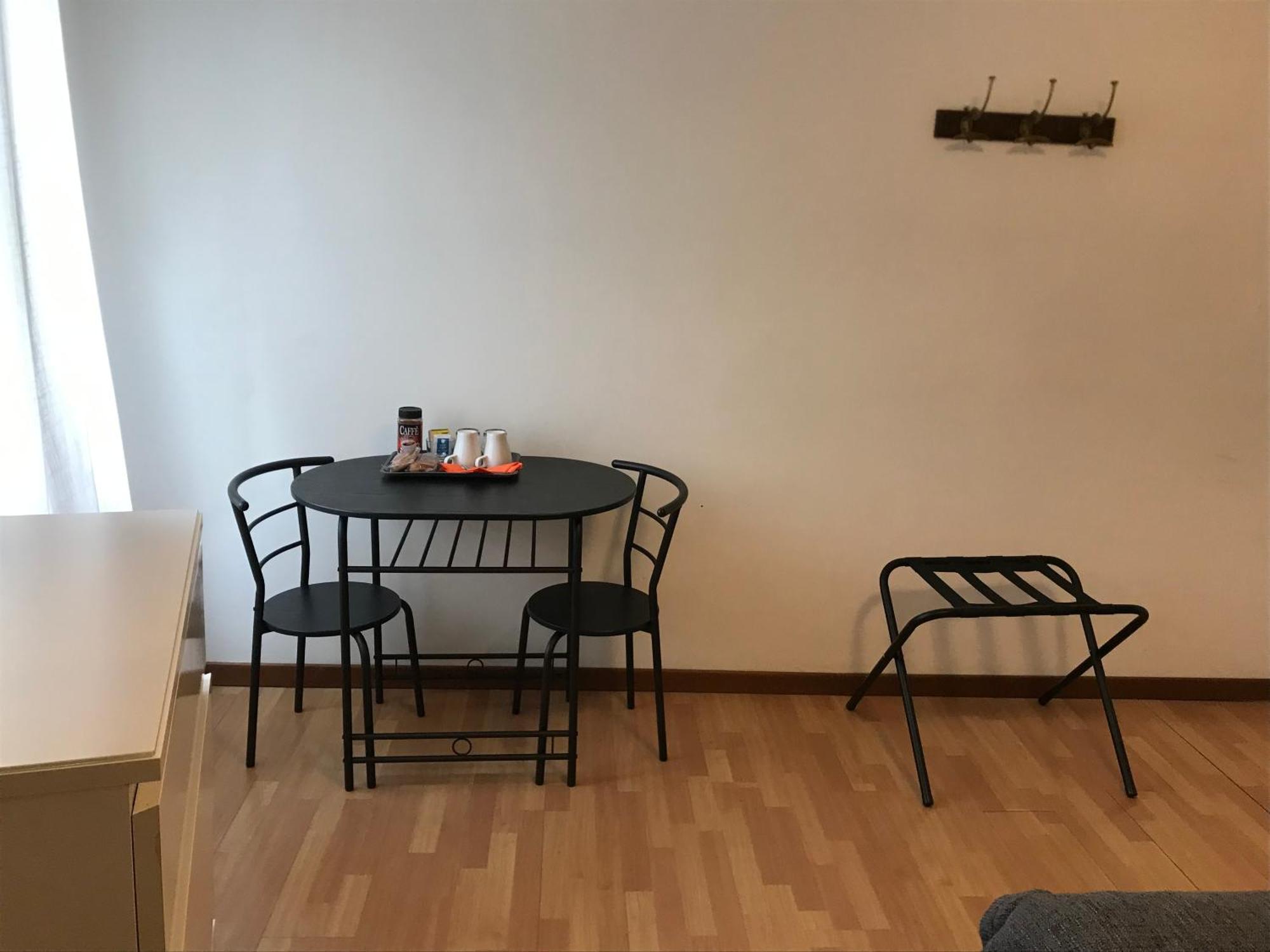Venice And Venice Apartments - Private Rooms In Shared Apartment Exterior foto